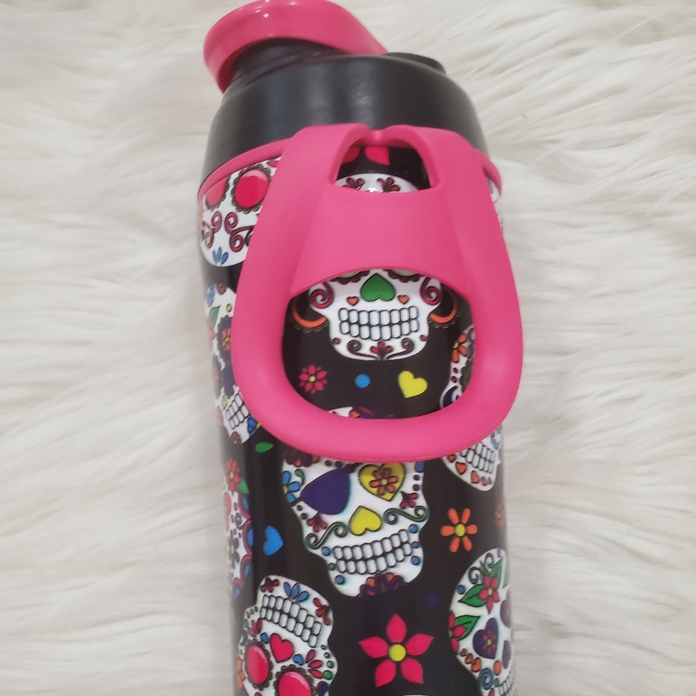 Skull print water bottle new - Picture 9 of 9